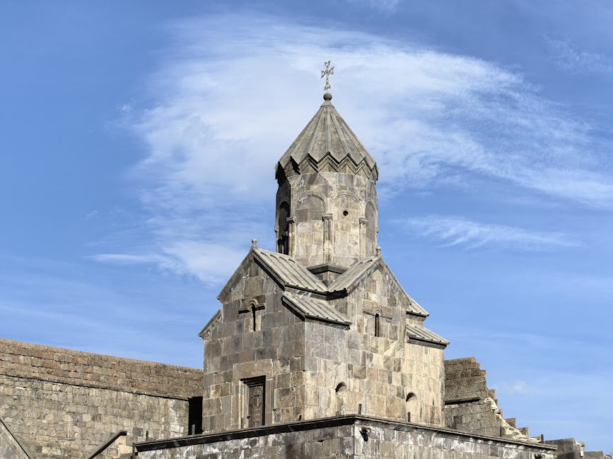 Entorno natural de San Millán de la Cogolla, sierra y monasterios históricos